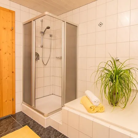 Mair * نيوستيف ام ستوبيتا